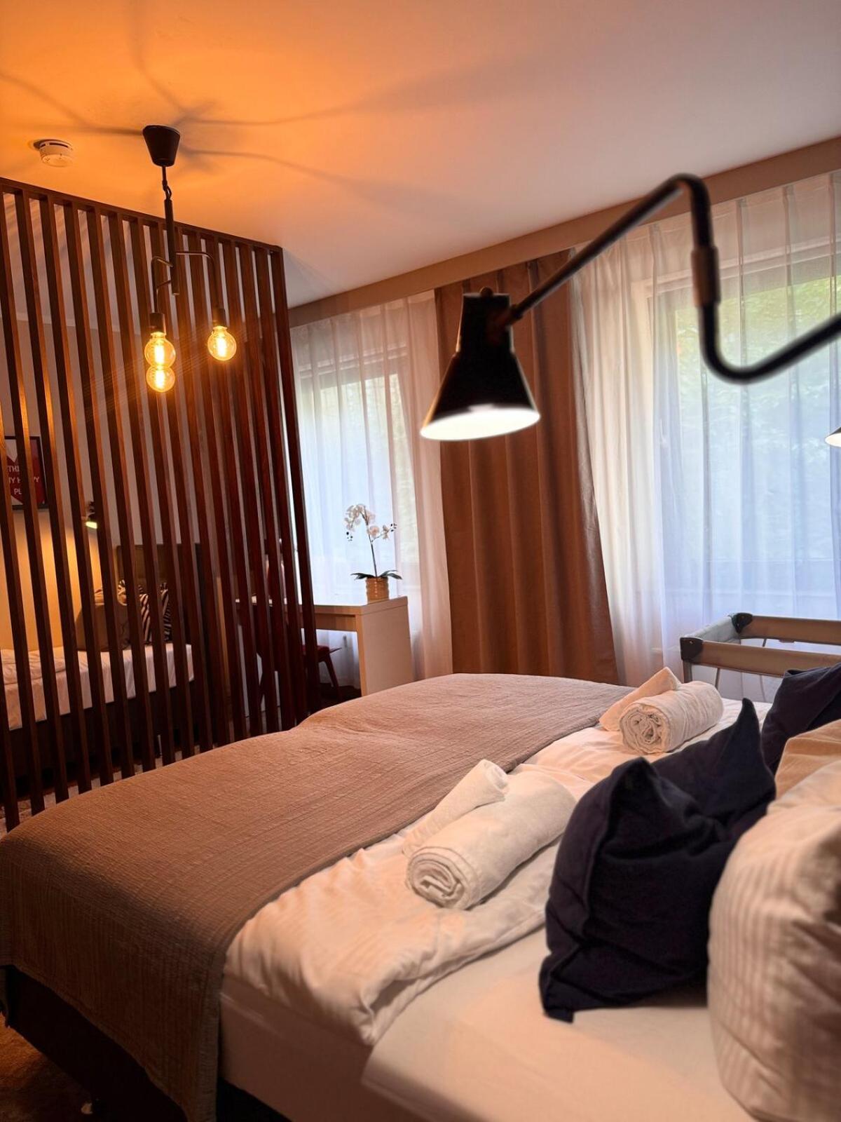 דיסלדורף Zentrale Wohnung Direkt Am Hauptbahnhof - Bismarck מראה חיצוני תמונה