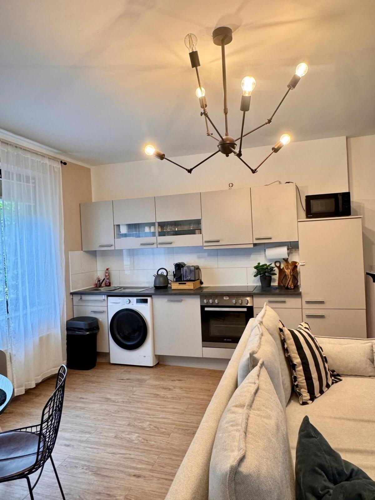 דיסלדורף Zentrale Wohnung Direkt Am Hauptbahnhof - Bismarck מראה חיצוני תמונה